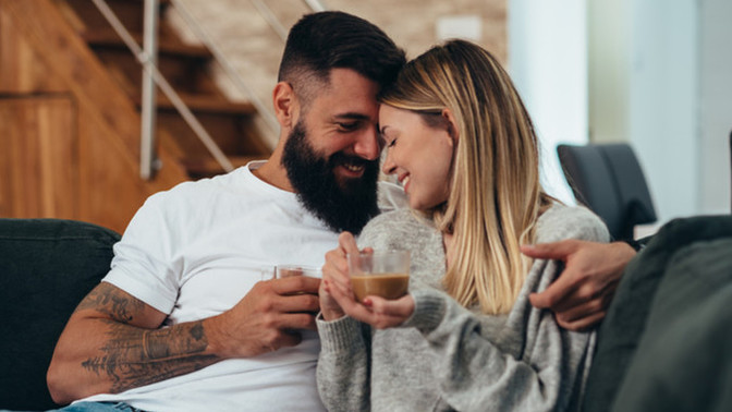 Do good looking guys only date pretty women?