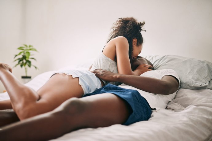 Whos better in bed ladies? Tall or short men and why?