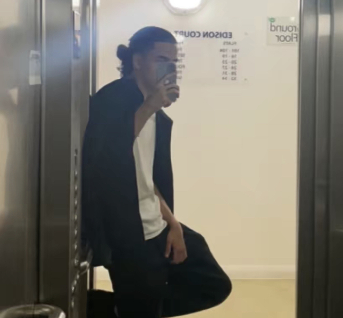 How long would my hair have to be to style it like this?