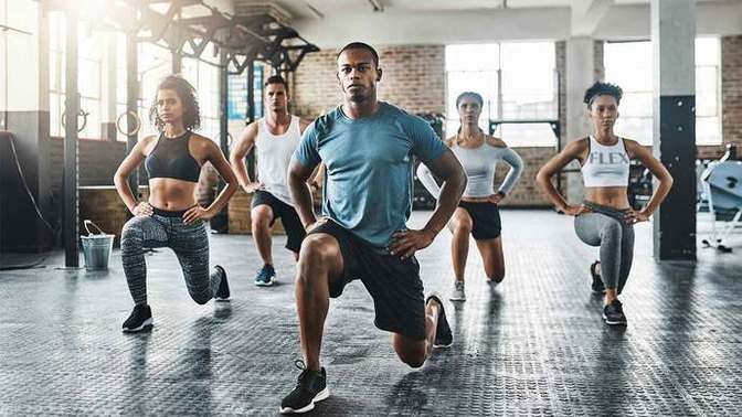 How do you feel about male/female gyms? Is it distracting?