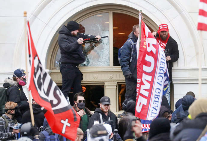 How Can Anyone, Anywhere, Still Realistically Support The Dems?