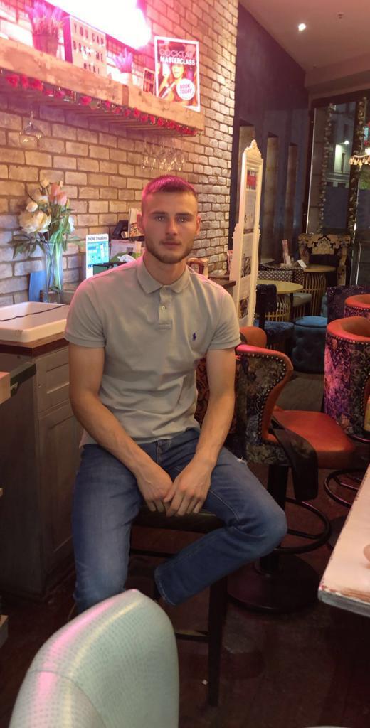 Girls, Should I cut my hair short again?