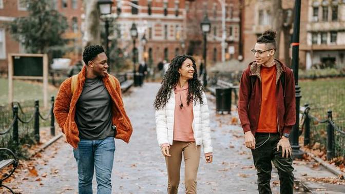 Do you find it a turn off if majority of your partner's friends are opposite gender?