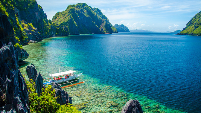 Which landscape is more pretty?