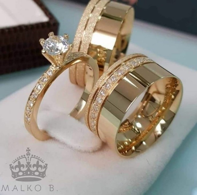 If you were to get married, which would you choose?😃😅😅?