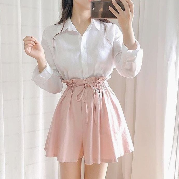 What would you wear on a first date?