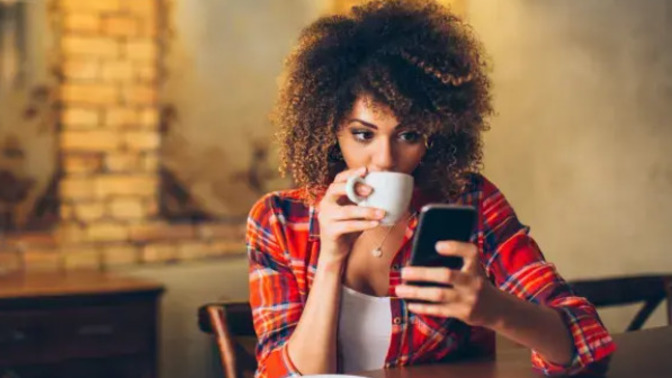 Do you know any safe application to view Instagram story anonymously?
