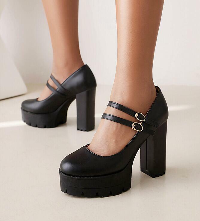 Which shoes would you pick to wear while wearing a y2k skirt?
