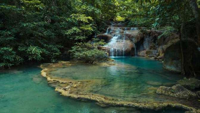 Which photo looks like the cooler place to visit?