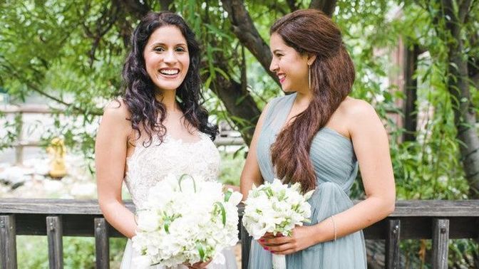 All my friends are getting married. Is it normal that I still do not dream of getting married?