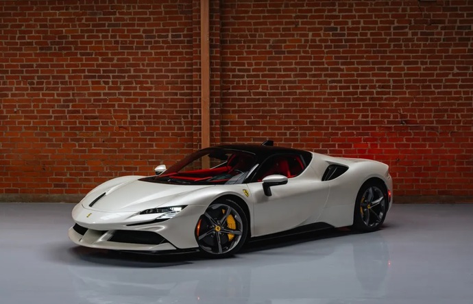 Ford VS Ferrari, which one is your favorite?