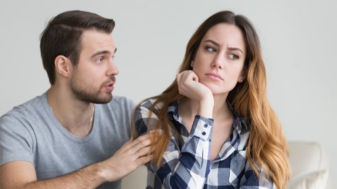 What are the signs that he can't let you go?