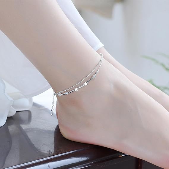 Girls, on which leg do you prefer to wear your anklet? Right or left? And why? Guys are also welcomed to tell their opinion?