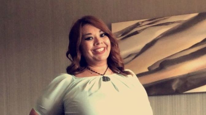 Do skirts make midsize women look fatter?