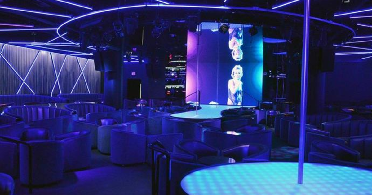 What is a strip club like? - GirlsAskGuys