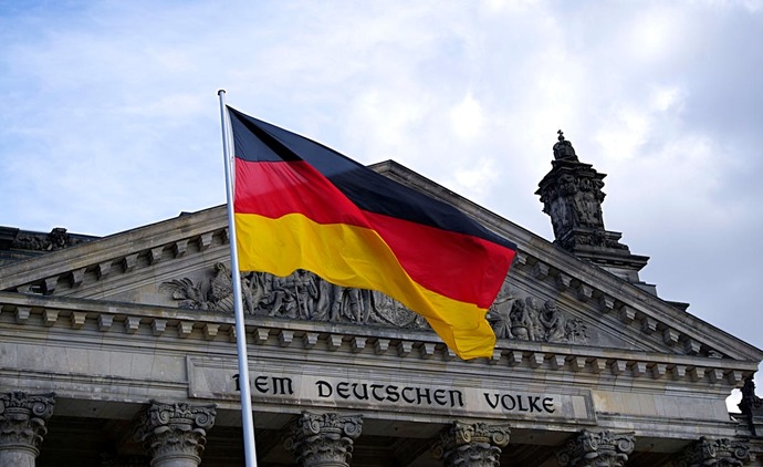 Does anyone else find it funny that the biggest critics of conservative American politics are Germans and Brits?