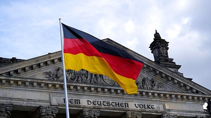 Does anyone else find it funny that the biggest critics of conservative American politics are Germans and Brits?