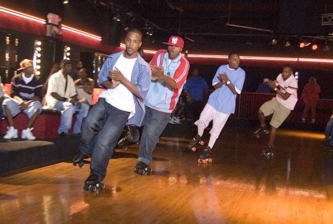 Would you mind joining roller skating groups?