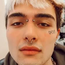 Men who wear piercings are very handsome, arent they?