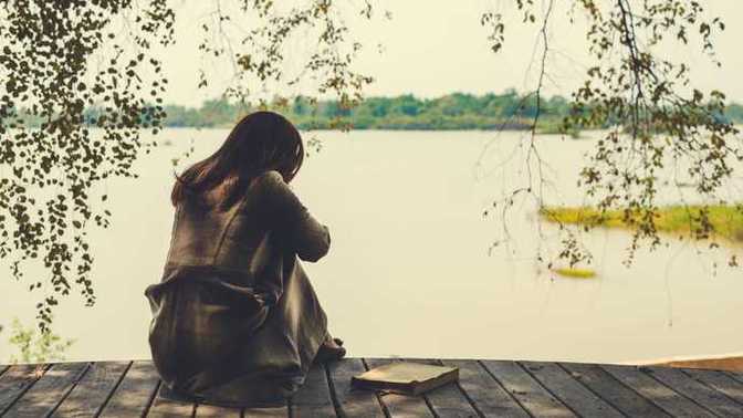 Why is he choosing toxic but comfort over a deeper connection?