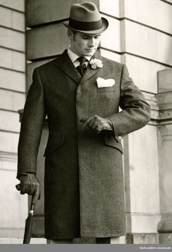 If you were a guy in the 50s, which outfit would you go for?