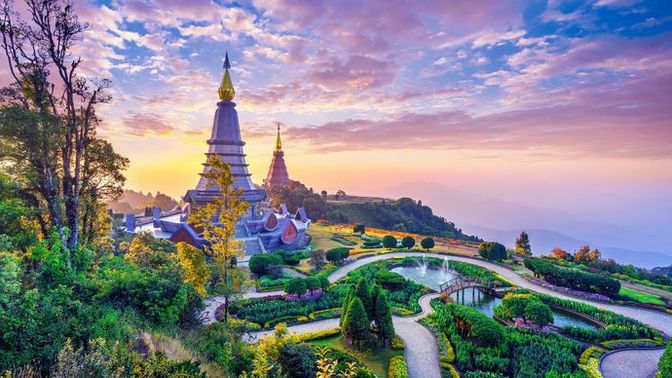 When you hear the country Thailand 🇹🇭, what do you think?
