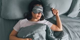 How useful are sleeping blindfolds? Does anyone recommend them?