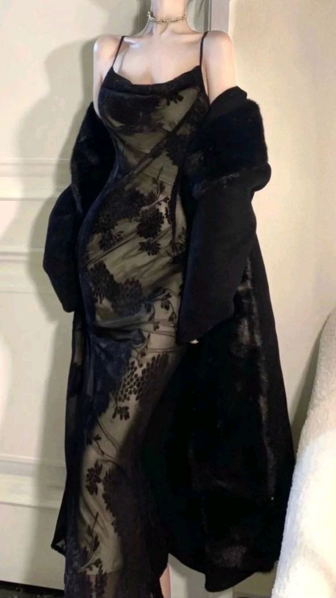 What outfit would you choose for a late-night soirée?