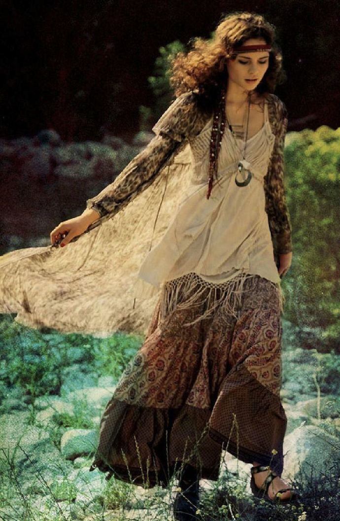 What outfit gives off the most boho vibes?