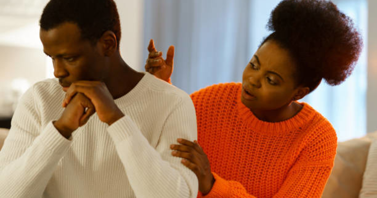 Why doesn't my girlfriend compliment me? - GirlsAskGuys