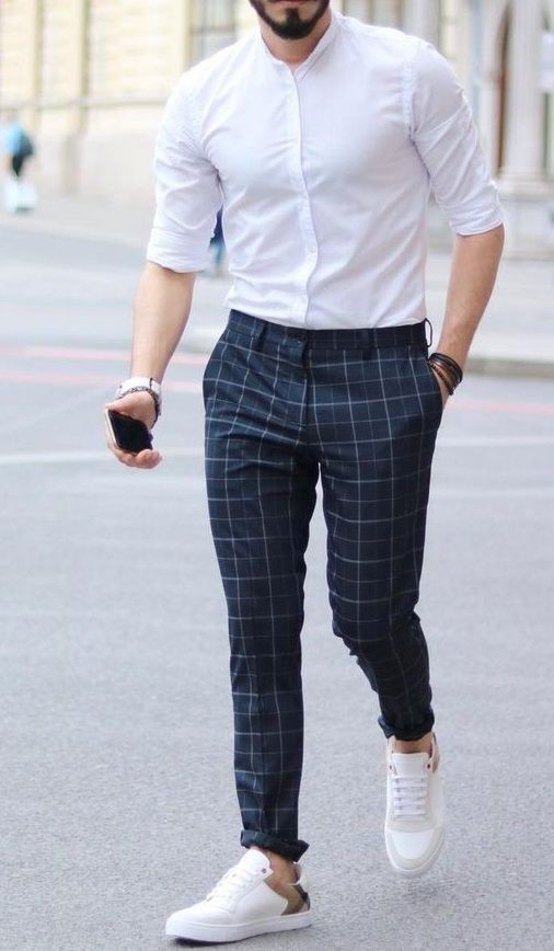 Girls, what's your favourite outfit on a man?