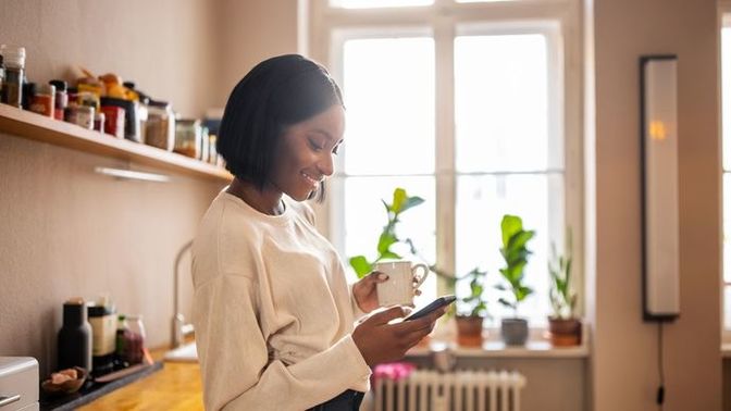 Is it just as hard for women to get dates than men to get dates?