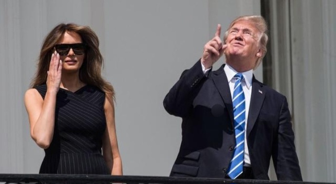2017: Put on your glasses!