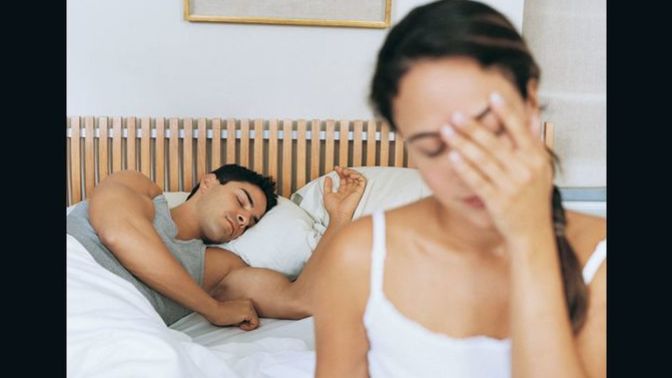 Why do men fall asleep more easily than women?