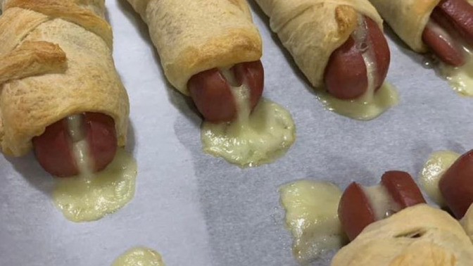 Girls, would you eat this food?