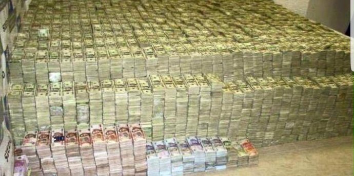 In order to win $10 Billion, would you rather be imprisoned for 1 month in a Lions den or 5 years in general population with violent humans?