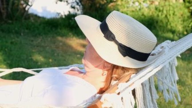 How to help a girl to relax?