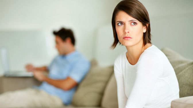 Why does my fiance barely call me or text me anymore?