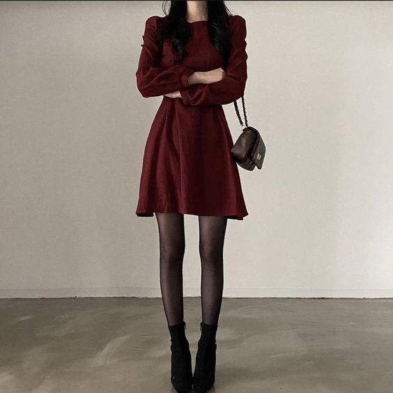 Normcore dresses, yay or not a chance?