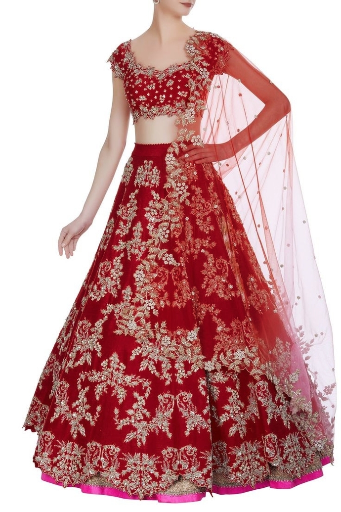 What does your dream wedding dress look like?