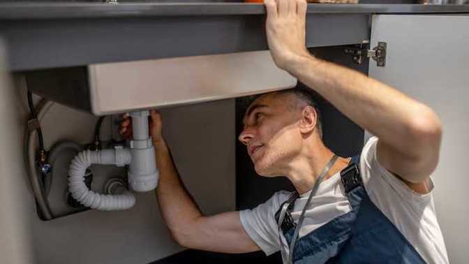 Ladies, does a potential male SO get "points" for skills like mechanic, electrician, plumber, masonry, etc even though they don't do that as a career?