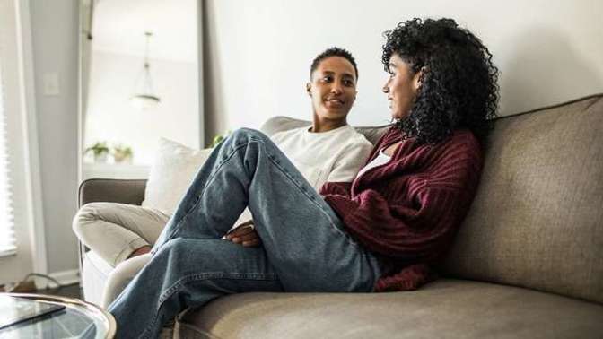 Why are most people dumb when it comes to space in relationships?