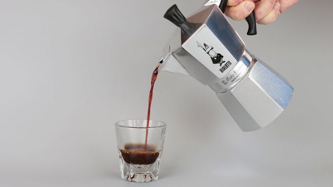 How much caffeine is there in moka pot coffee?