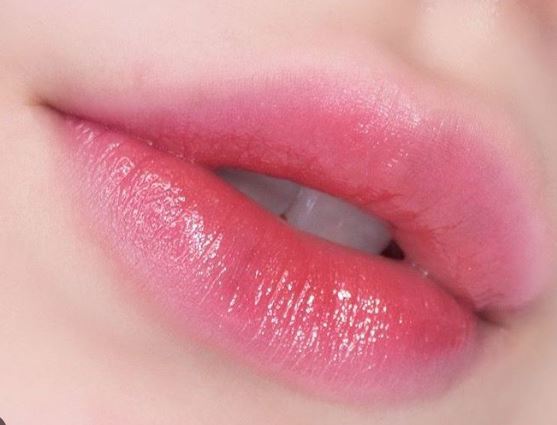 Ladies favorite lipstick color on you?