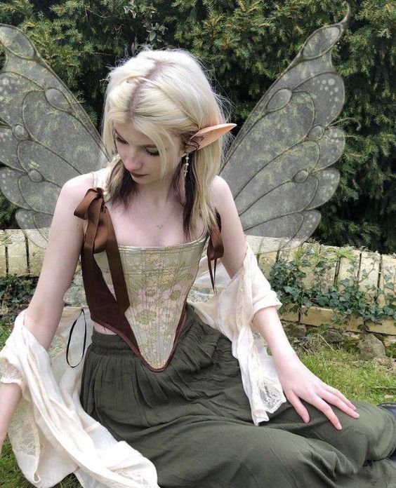 Which cosplay gives most elf vibes?