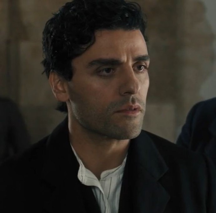 Is Henry Cavill the most handsome man?