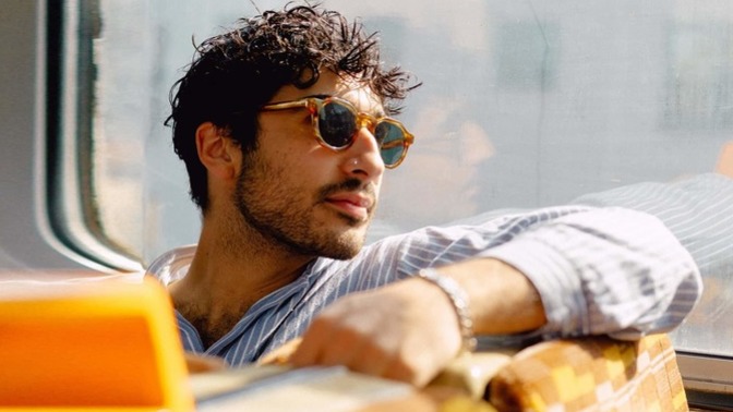 Girls, What's the very first thing you notice about a gentleman you admire?