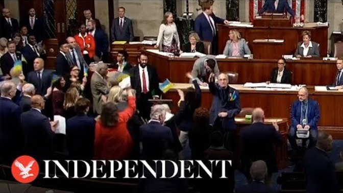 What should be done about the members of Congress that waved the Ukrainian flag in the US Capitol after passing the aid package to Ukraine?
