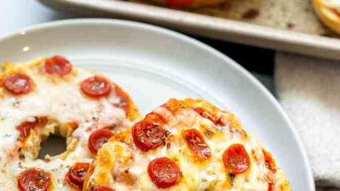 Would eat homemade pizza bagels?