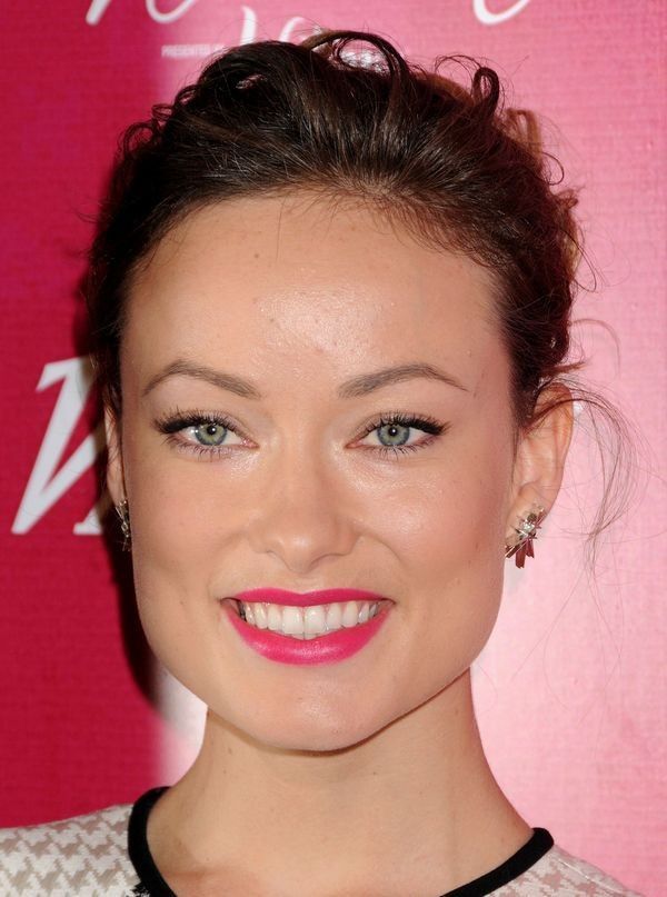 Do women with big foreheads always look better with bangs?